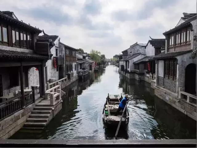 数字化时代，你认为图书馆还有存在的必要么？游戏画面