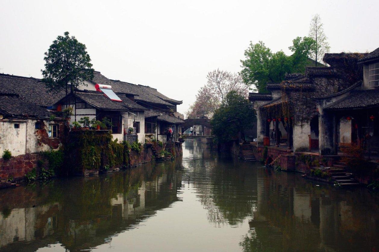 油漆墙面